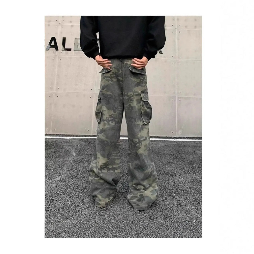 Men's cotton blend cargo trousers with multiple pockets in washed camouflage pattern
