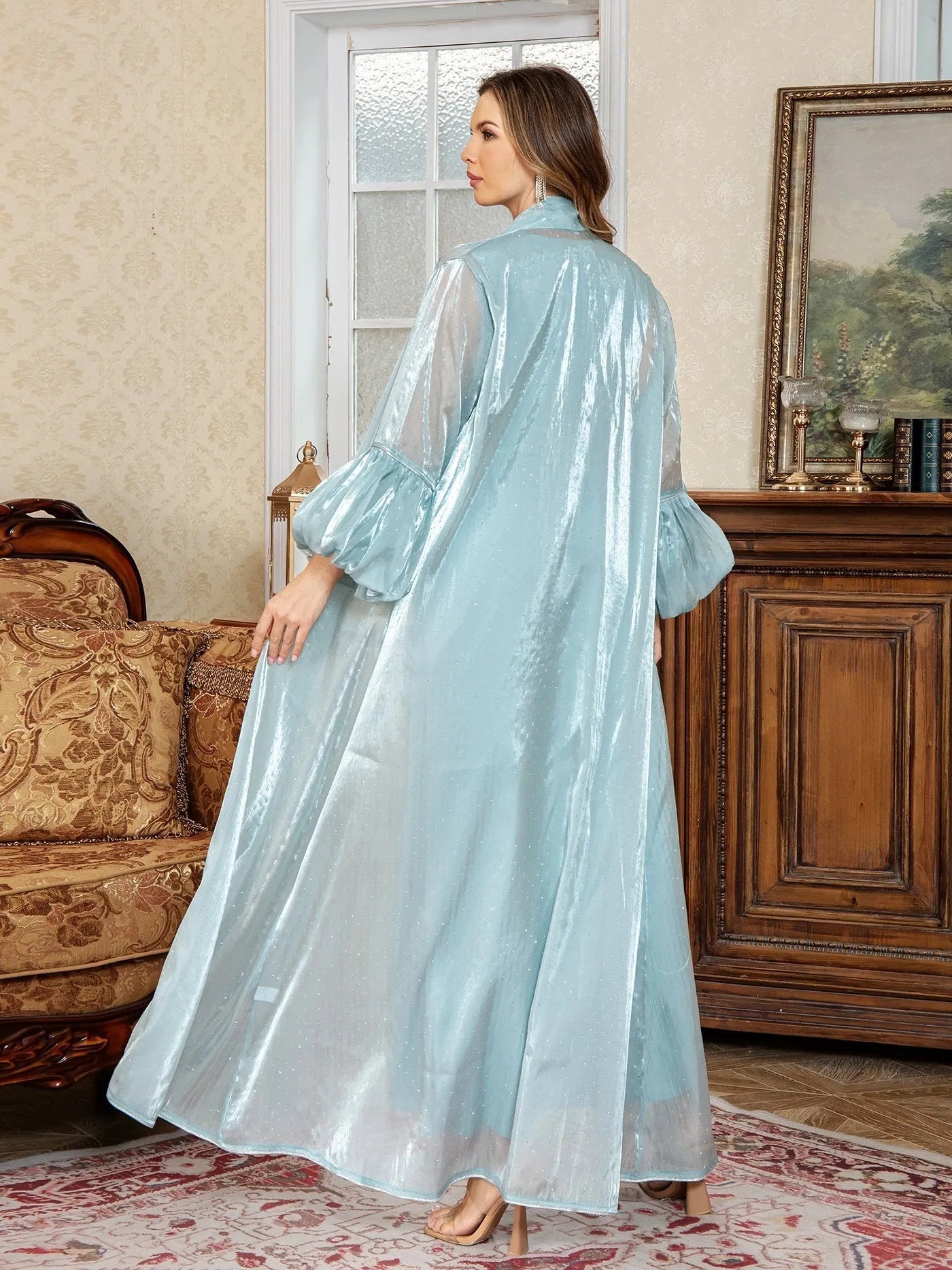 Arabic-style two-piece dress with rhinestone detailing and long sleeves in blue or brown colours
