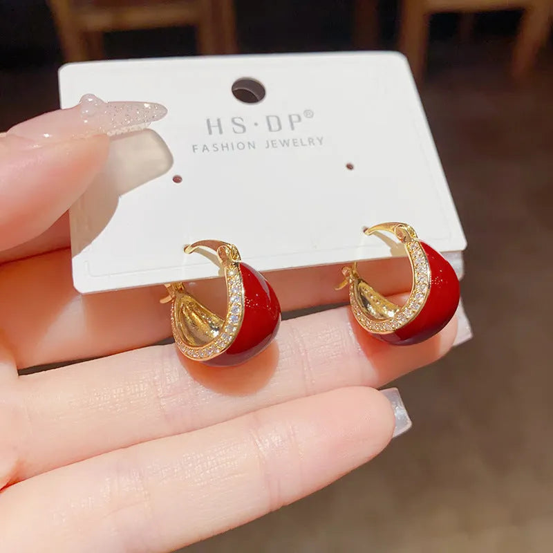 Retro geometric copper earrings with micro-inlaid drip design and real gold plating in white finish