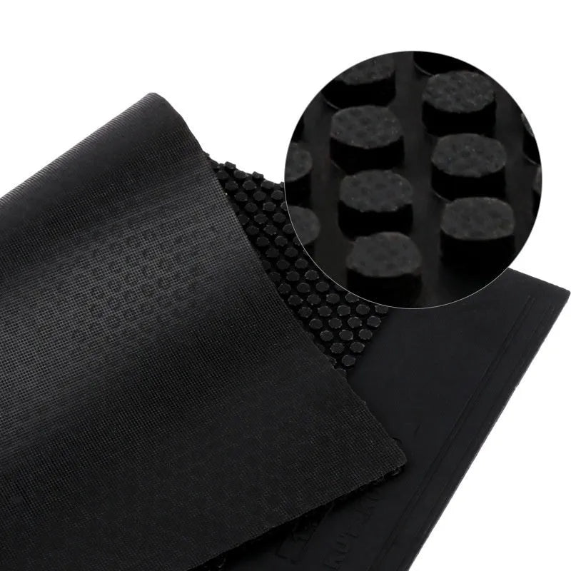Single sheet of black or red raw rubber for table tennis bat replacement