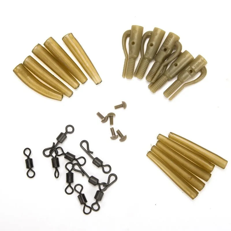 European carp fishing accessory set card with 30 pieces including anti-winding pipes and threaded hoses