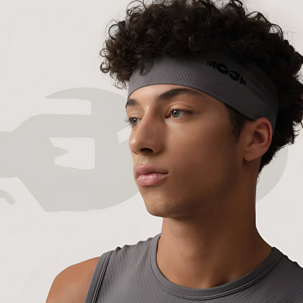 Seamless knitted exercise hair band in classic black, carbon grey or purplish blue for sports