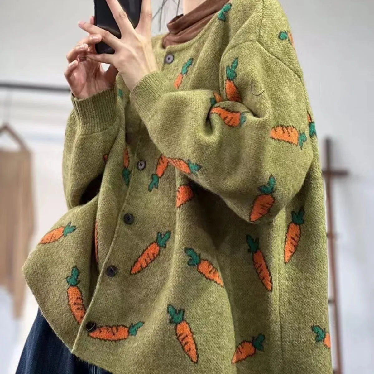 Women's loose artistic print viscose cardigan sweater with colour contrast design