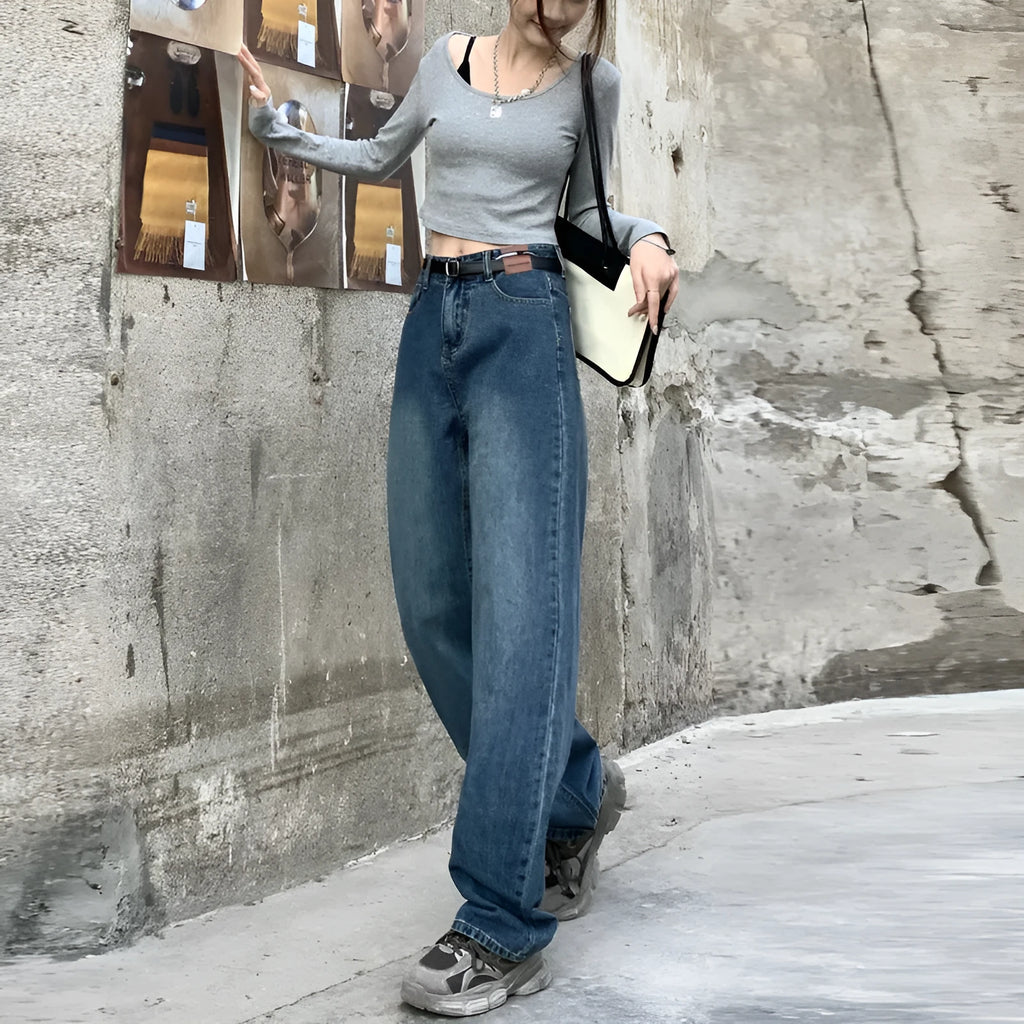 Women's high-waisted straight leg jeans in retro blue denim, shown in cropped and full-length styles.
