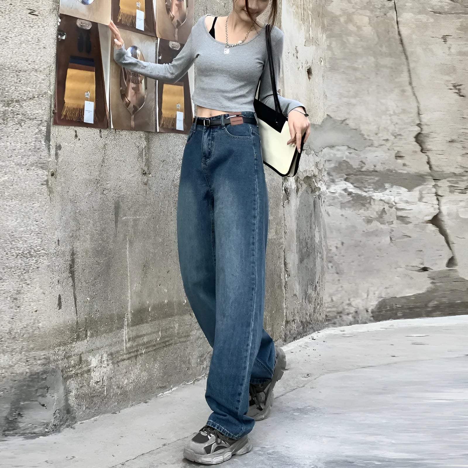 Women's high-waisted straight leg jeans in retro blue denim, shown in cropped and full-length styles.