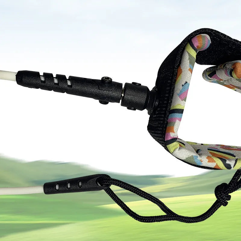 Surfboard hand holding rope showing high elasticity and marine construction for 50kg maximum tension