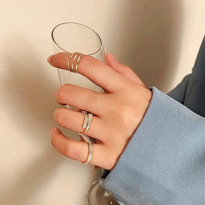 Geometric alloy toe ring with 14K thick gold plating at 0.5 thickness