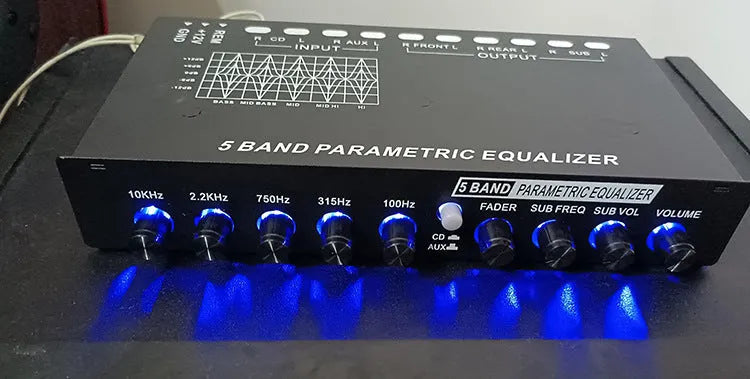 Car audio EQ frequency division amplifier with control panel for subwoofer adjustment