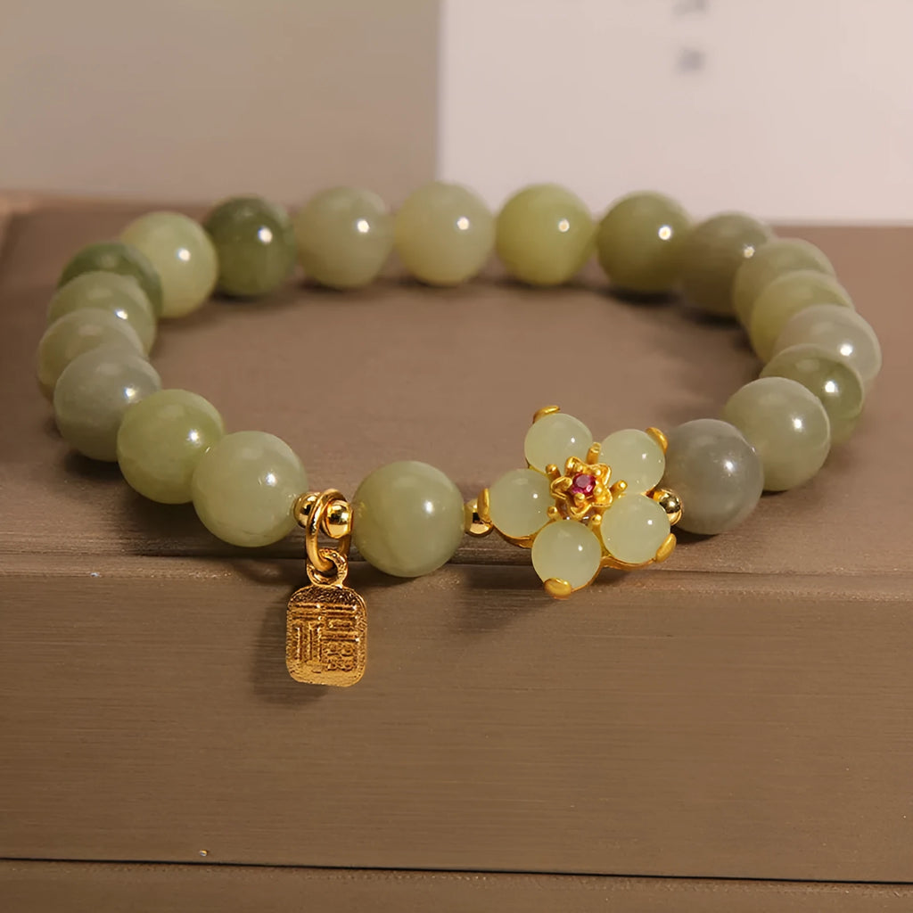 Women's casual bracelet with gray jade decoration and alloy construction