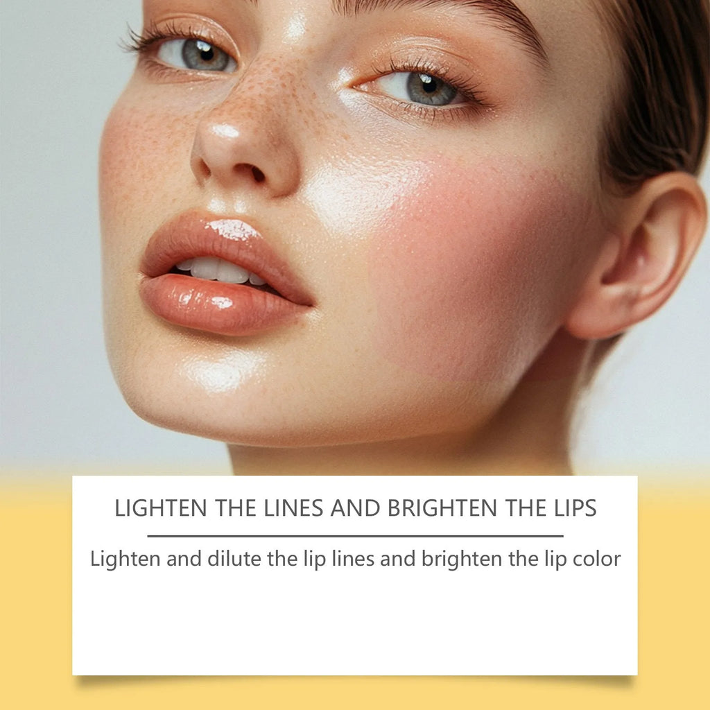 Gold Foil Nourishing Lipstick in a gold case with 3.5g net content.