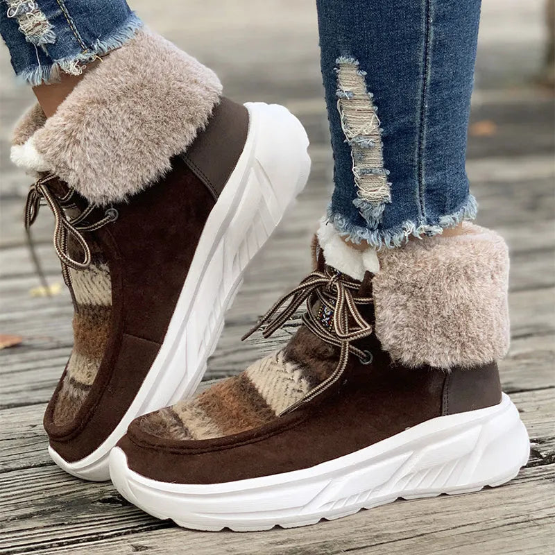 Women's beige lace-up snow boots with suede upper and artificial fur lining