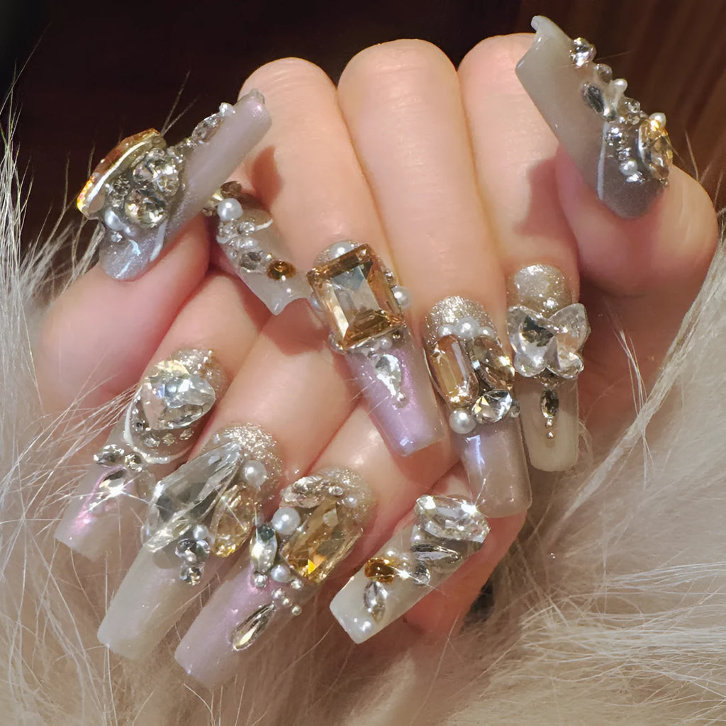 Rhinestone-decorated false nail patches set with phototherapy sealing in S number sizing