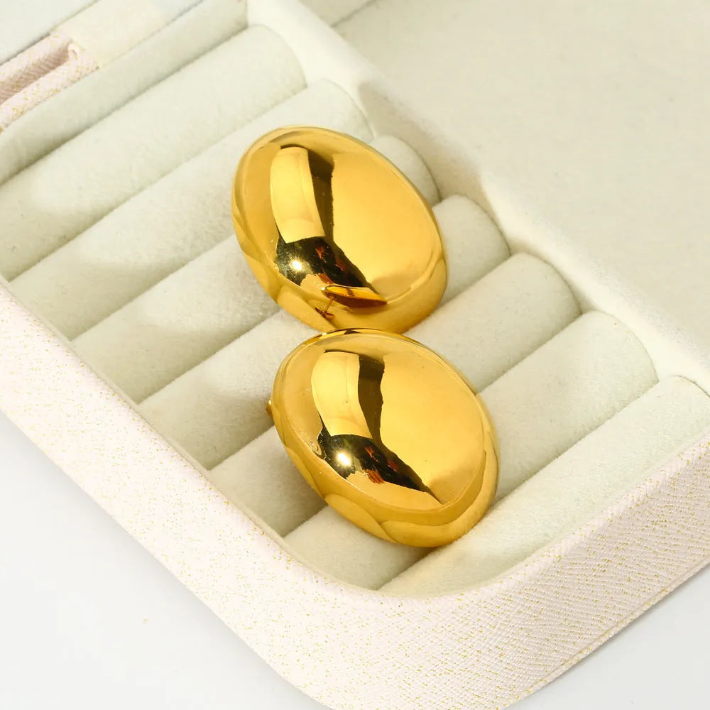 Geometric line stud earrings with 18K gold plating and glazed surface in DFE139 colour