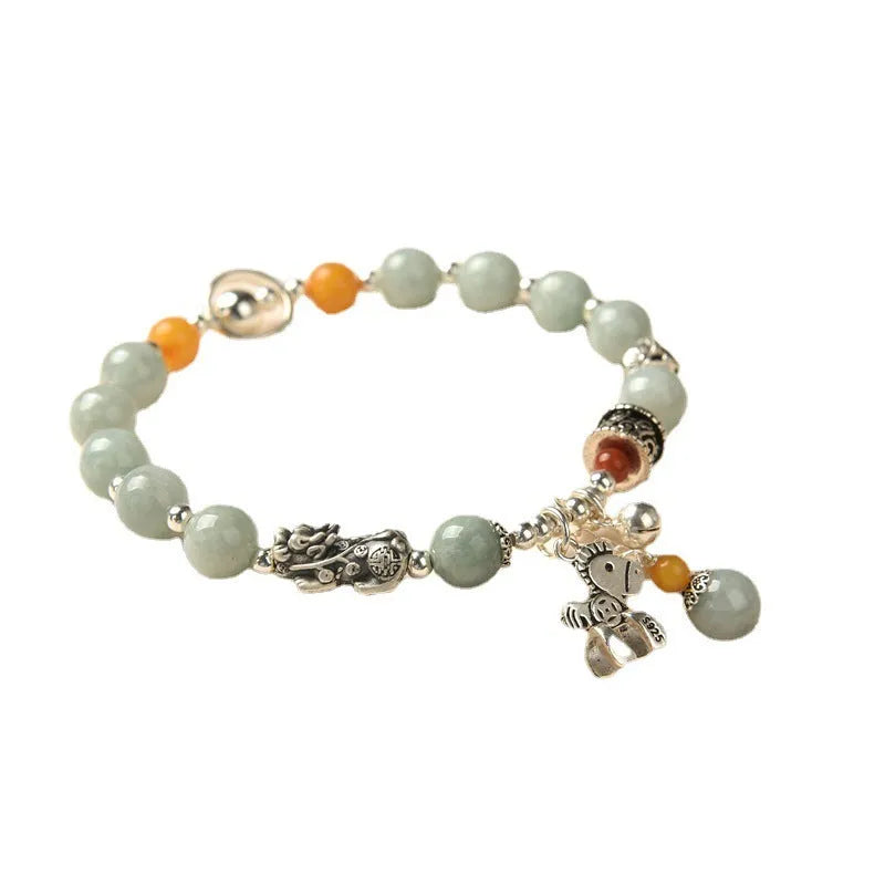 Natural emerald vintage bracelet with grade A jade stones and adjustable alloy fittings in pony style design