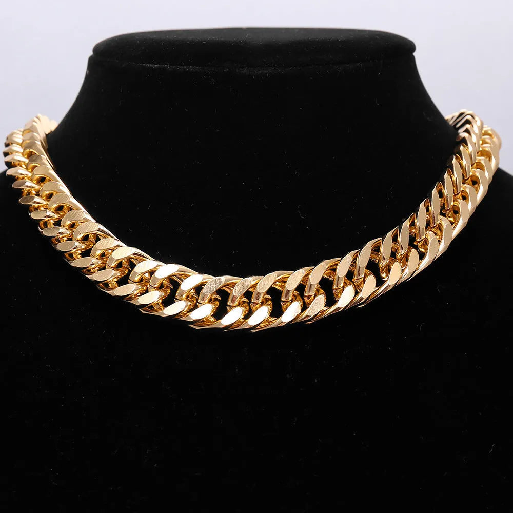 Gold colour thick chain women's necklace, 32cm long with a 6cm drop.