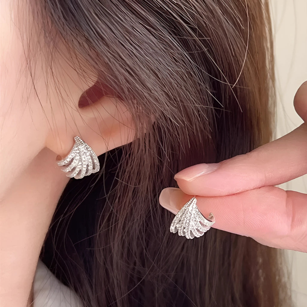 Women's geometric line design earrings with zircon stones and platinum electroplating