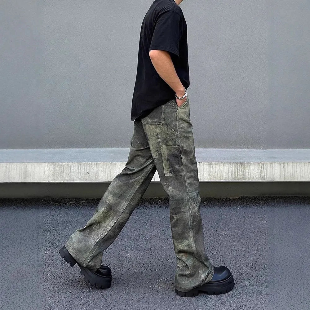 Men's retro camouflage pattern jeans in straight-leg cut with mid-rise waist