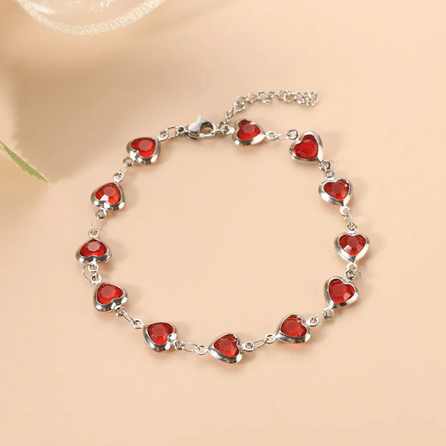 Devil's Eye geometric heart-shaped stainless steel bracelet in an electroplated colour on a white background.