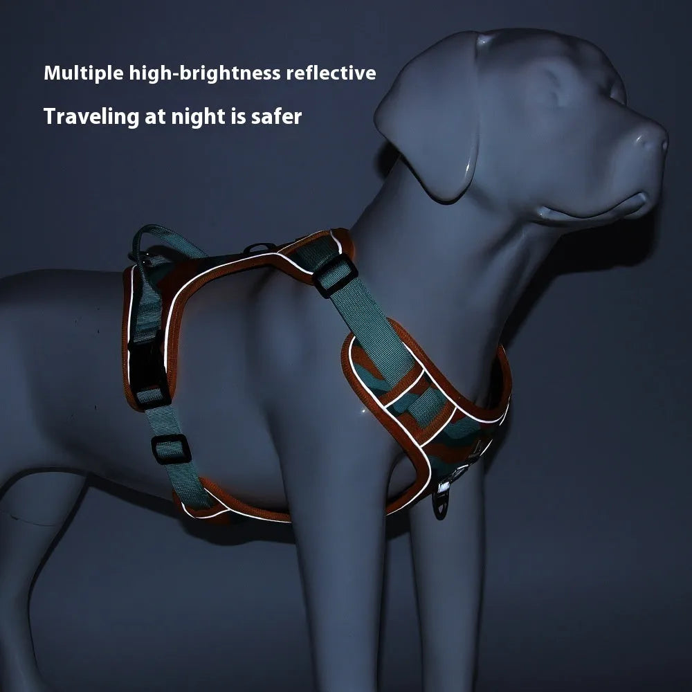 Oxford cloth dog commuter rope with reflective strips in army green colour showing chest and back hand holding points