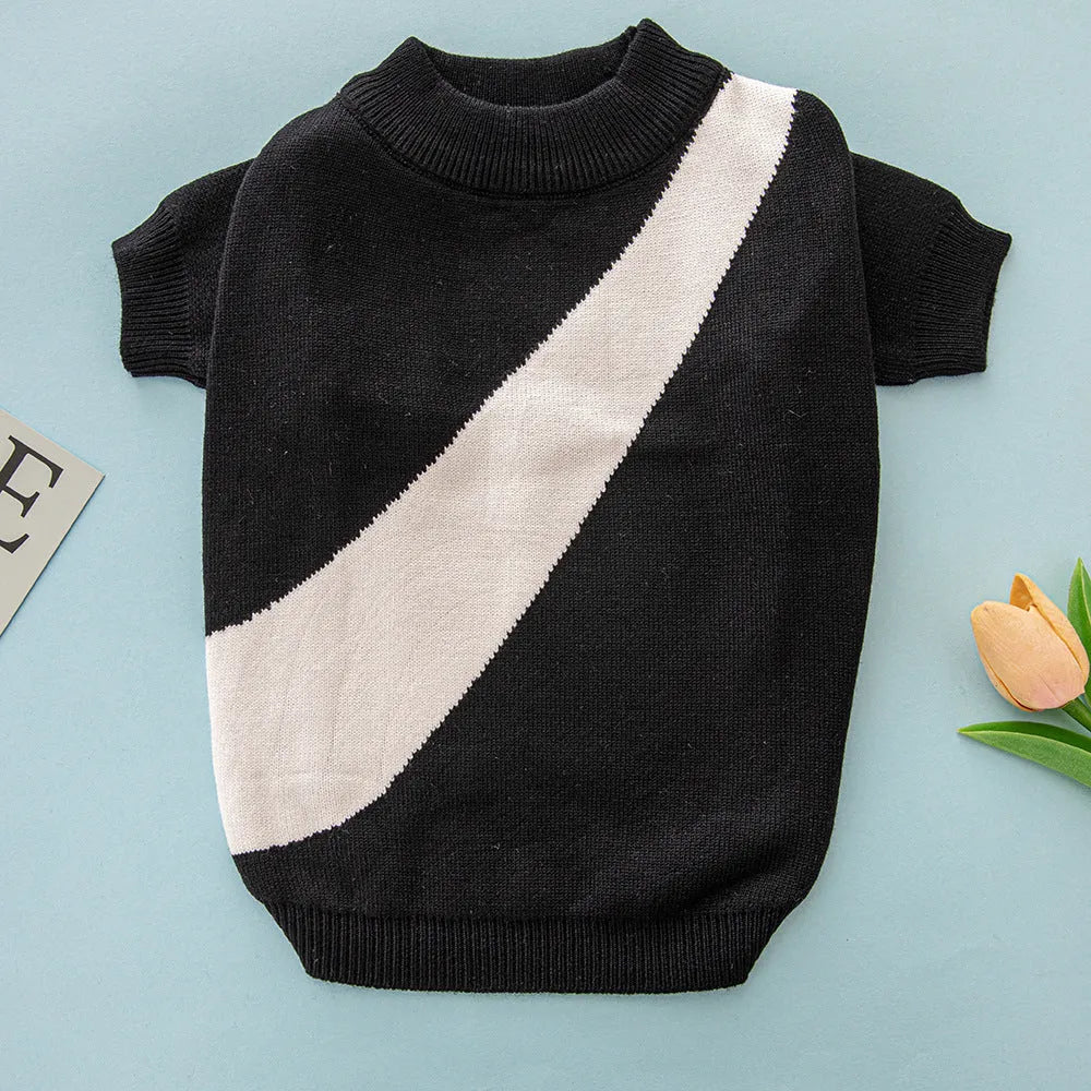 Wool pet jumper for corgis and poodles in various colours and sizes