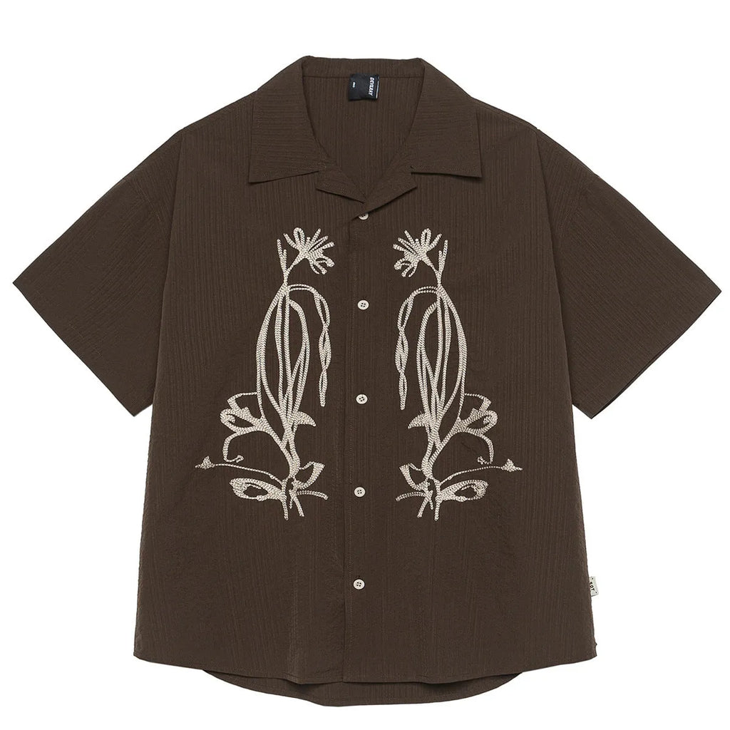 Brown striped outdoor waterproof shirt with Cuban collar and short sleeves for mountain camping