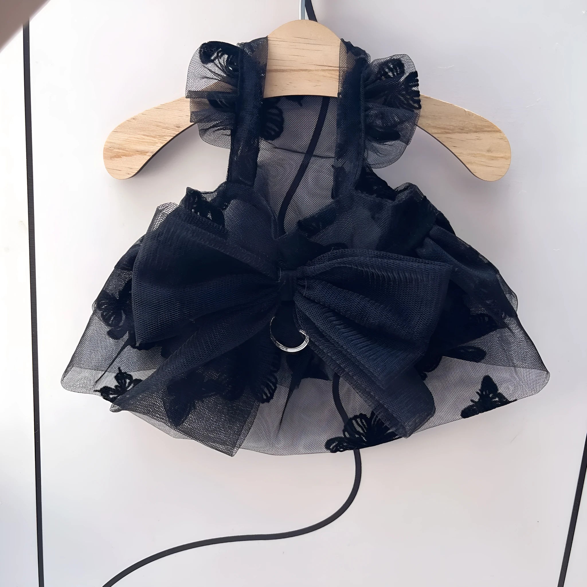 Black gauze princess tulle skirt pet costume for small dogs and cats on size chart