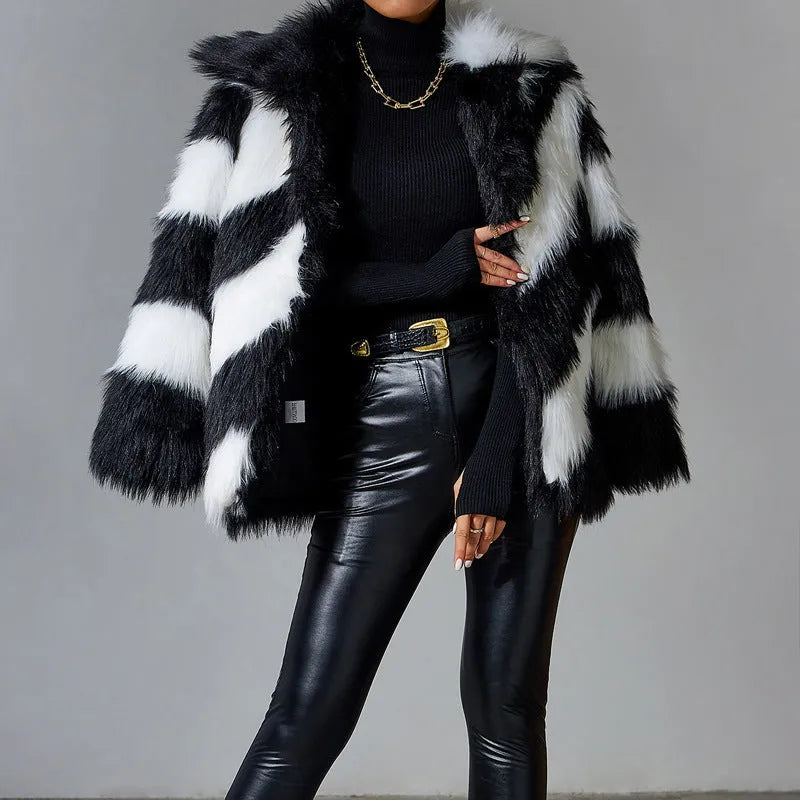 Women's faux fur coat with contrast lapels and fur collar in picture colour