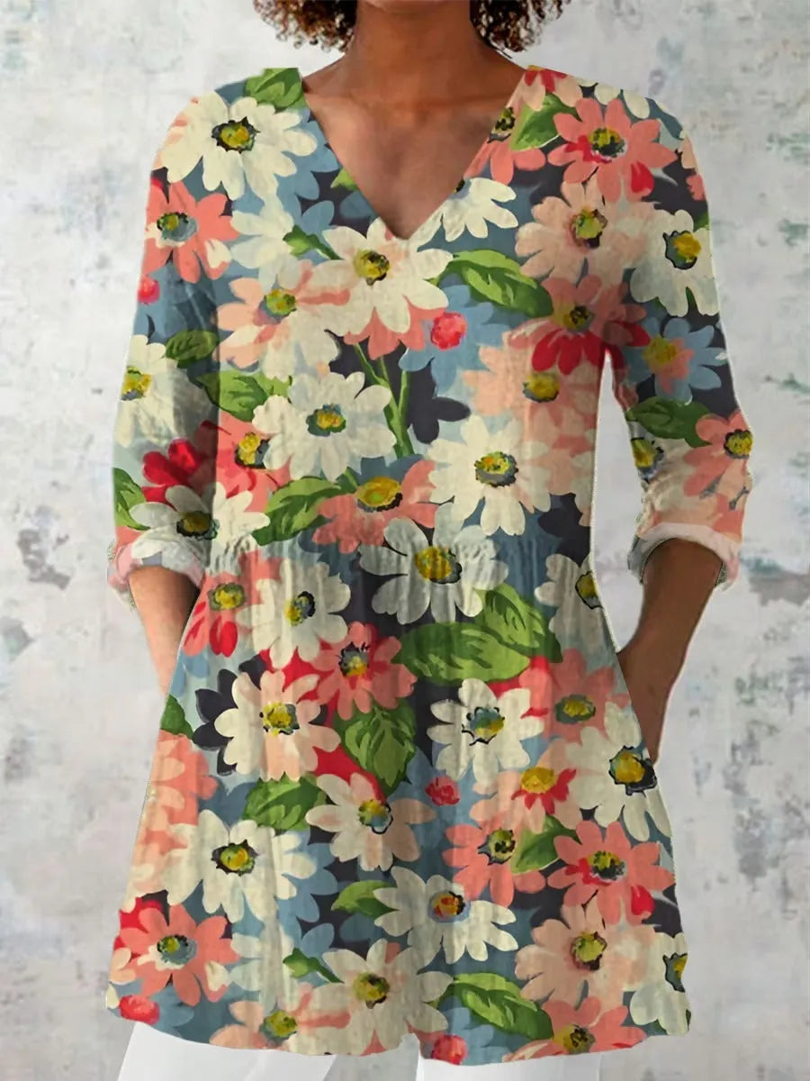 Women's retro slim fit printed long-sleeved top in a selected colour style.