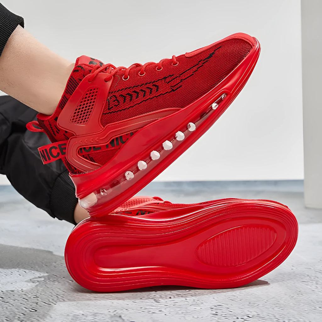 Cushion damping running shoes in Black mesh with EVA sole, round toe, and front lace-up closure