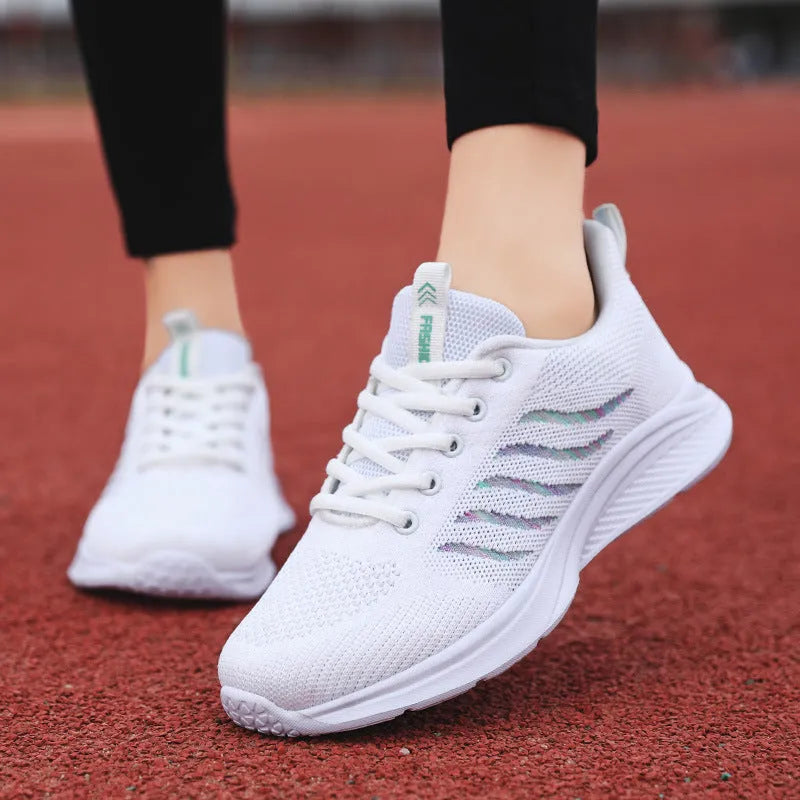 Women's mesh surface running shoes low top flat heel rubber sole front lace-up