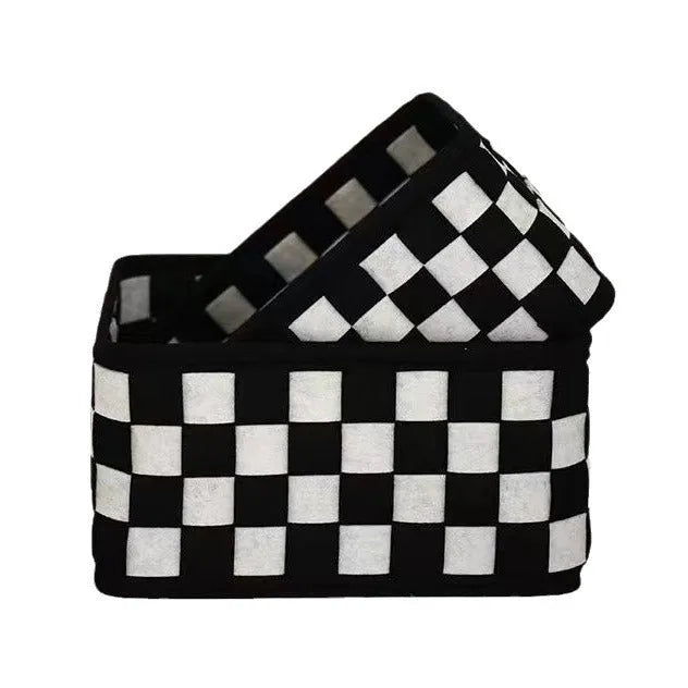 Checkerboard woven felt storage basket with folded sides showing rectangular 37x29x19.5cm dimensions