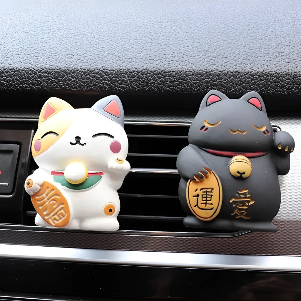 Resin car vent aromatherapy clip with cat design for vehicle air freshening and decoration
