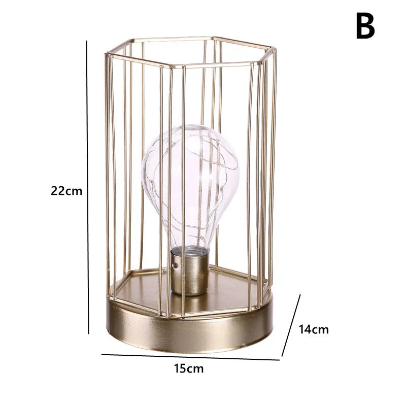 Geometric candle pendulum shaped decorative light ornament in electroplated iron with a Nordic style.