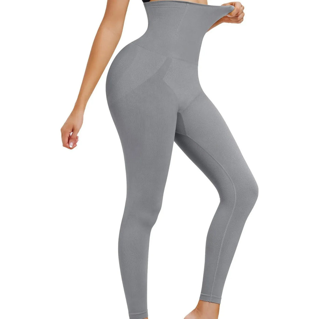 High waist cropped pants made from nylon in black colour