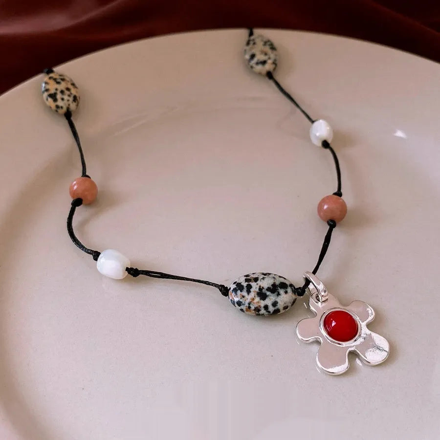 Stone shell beaded flower pendant necklace with adjustable chain in ethnic style