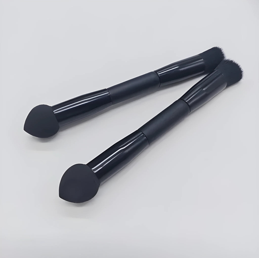 Elegant black double-headed concealer brush with sponge tip and artificial fibre bristles