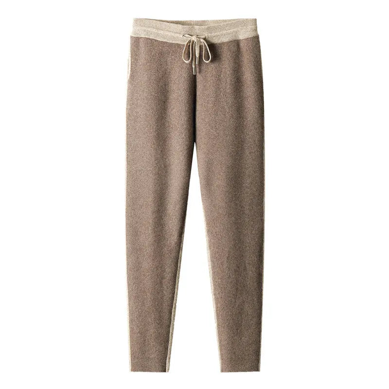 Men's cashmere wool blend knitted suit set with half turtleneck zipper cardigan and matching trousers for winter wear