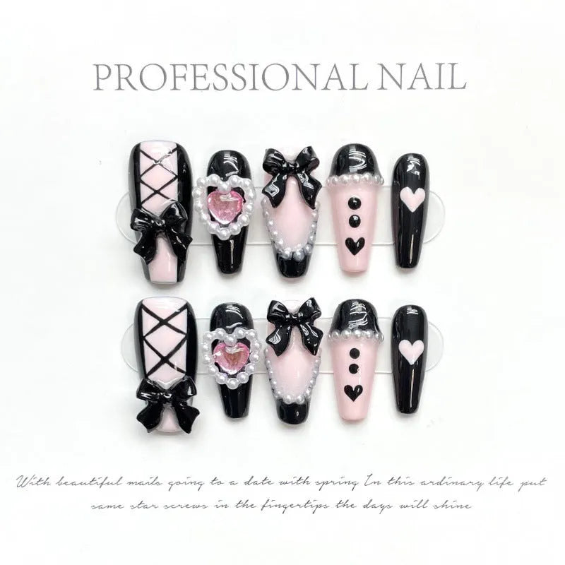 Black pink heart hand-painted detachable manicure set with bow patterns