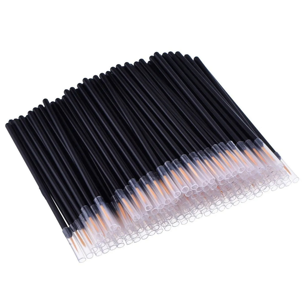 One hundred black disposable eyeliner brushes with fine pointed tips and clear plastic sleeves.