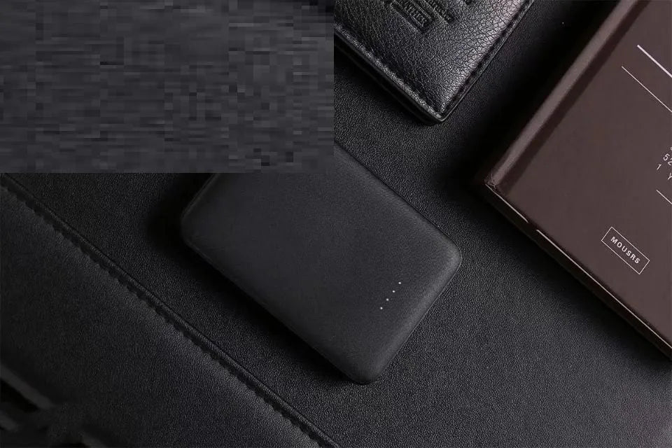 Portable mini mobile power supply with plastic shell