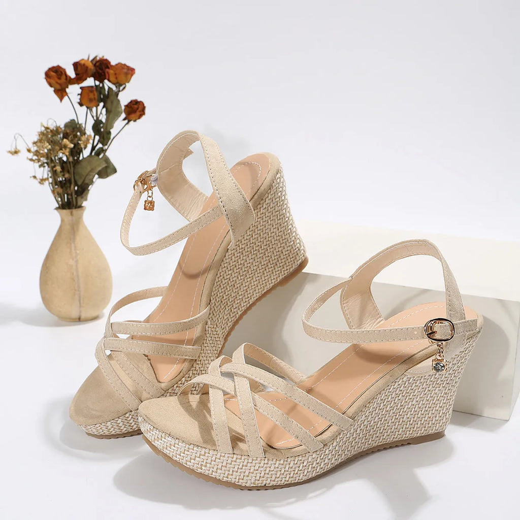 Women's wedge sandals with fish mouth toe design and cloth upper in black colour
