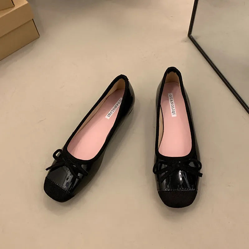 Retro ballet flat shoes in wine red with bow detail and square toe
