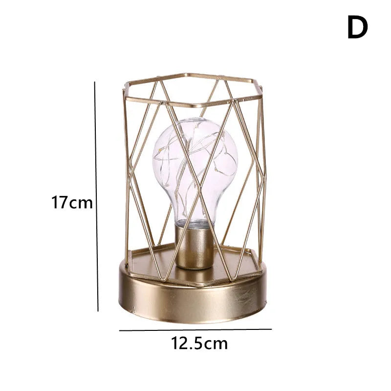 Geometric candle pendulum shaped decorative light ornament in electroplated iron with a Nordic style.
