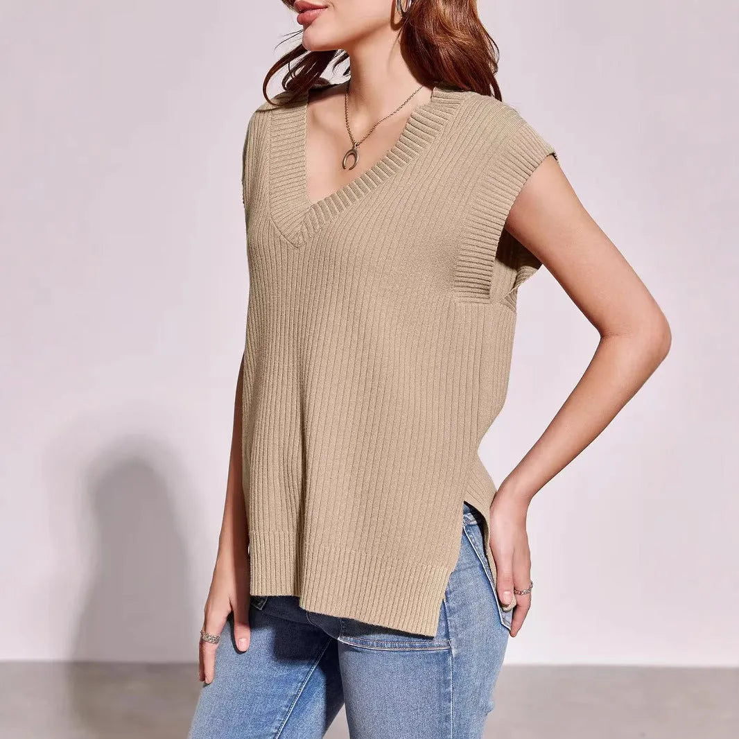 V-neck sleeveless pullover vest in camel or white viscose fibre with loose fit