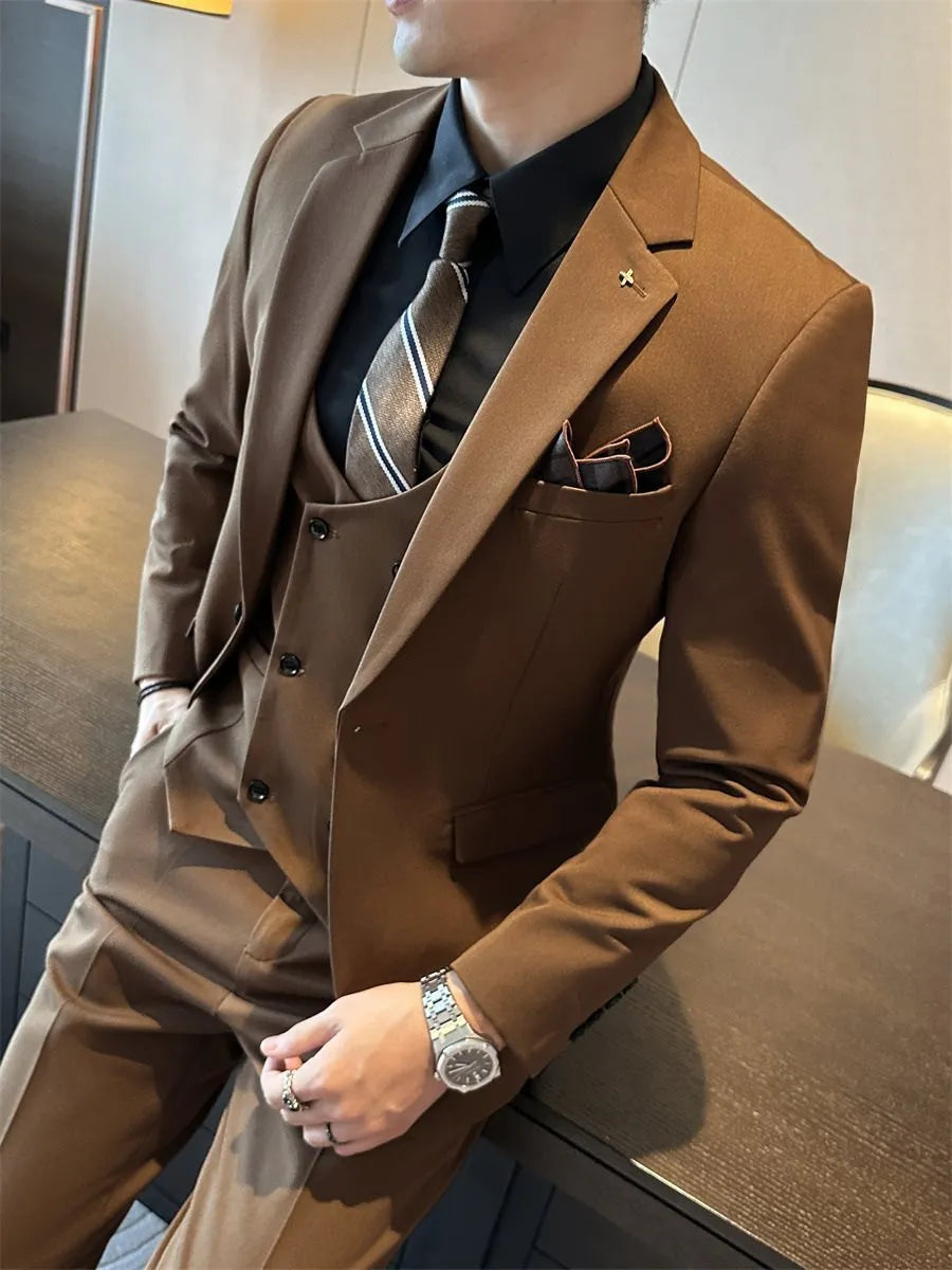 Men's slim fit business formal wear in chemical fibre blend fabric camel colour