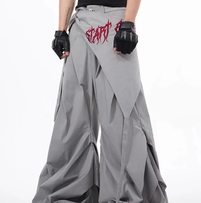 Boys' wide-leg pants in solid black or grey with refined Korean style design