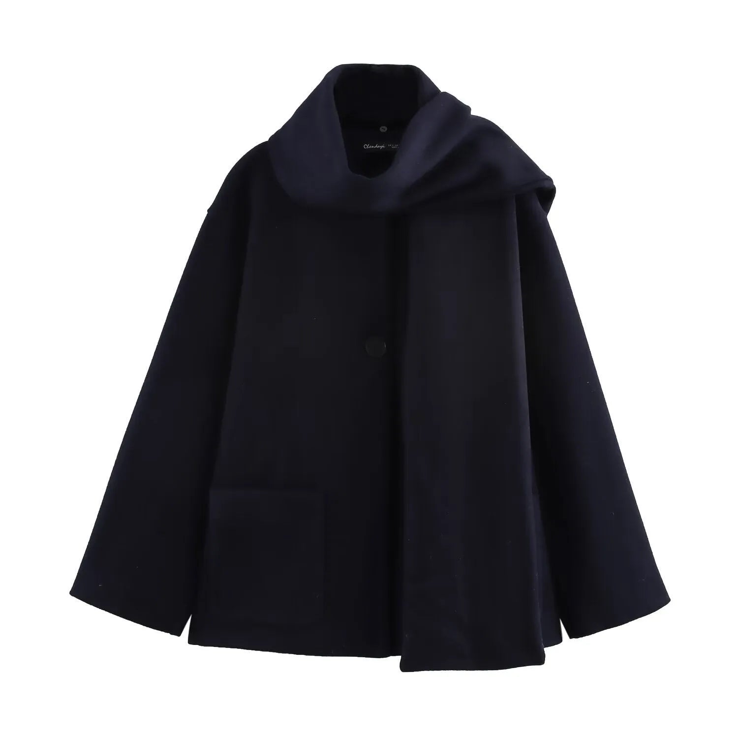 Women's polyester overcoat with artificial fur collar in street fashion style