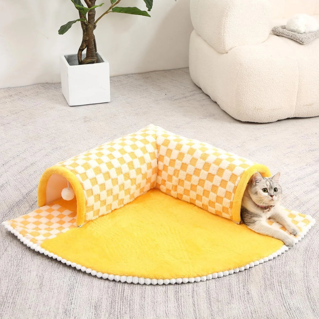 XL fan-shaped plush pet bed with integrated tunnel in coffee colour with plaid pattern