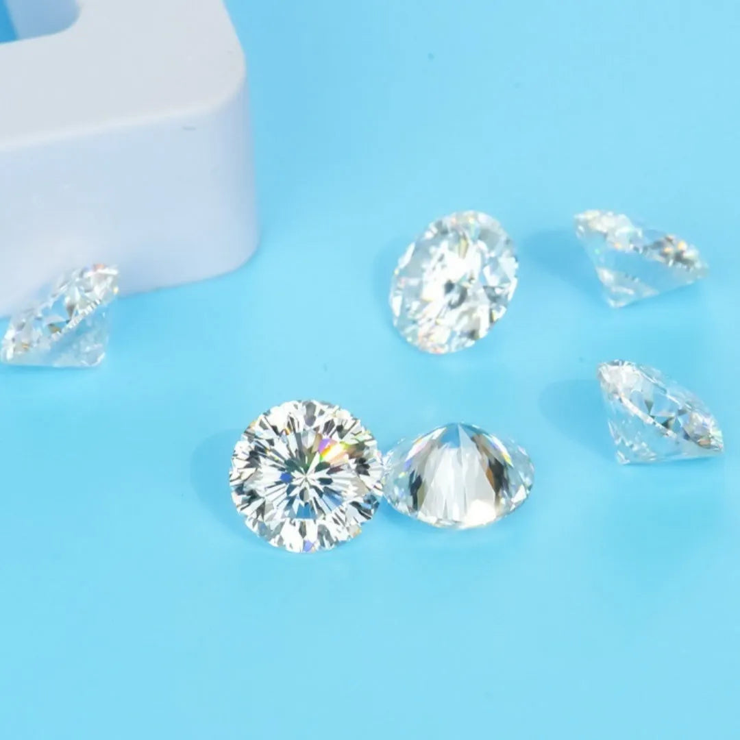 Round cut moissanite loose stone with eight hearts and eight arrows pattern on dark background