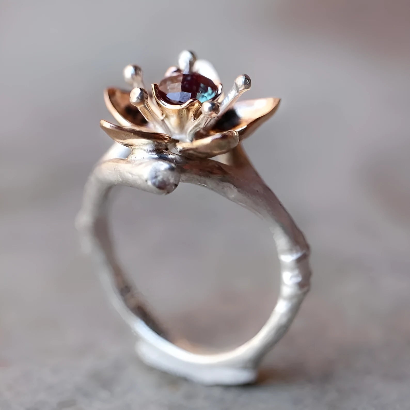 Silver two-tone alloy women's ring with geometric floral pattern, shown in UK size no.7